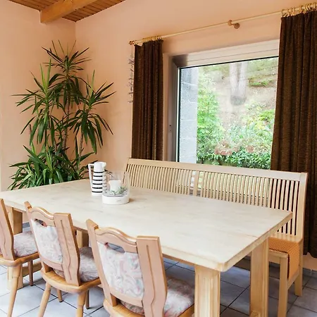 Holiday Am Waldrand Ferienhaus Ulmen