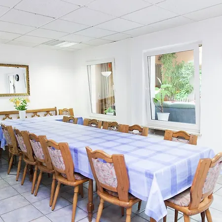 Holiday Am Waldrand Ferienhaus